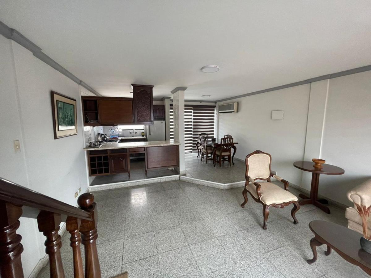 Apartament Tradicion Santa Cruz de La Sierra Zewnętrze zdjęcie