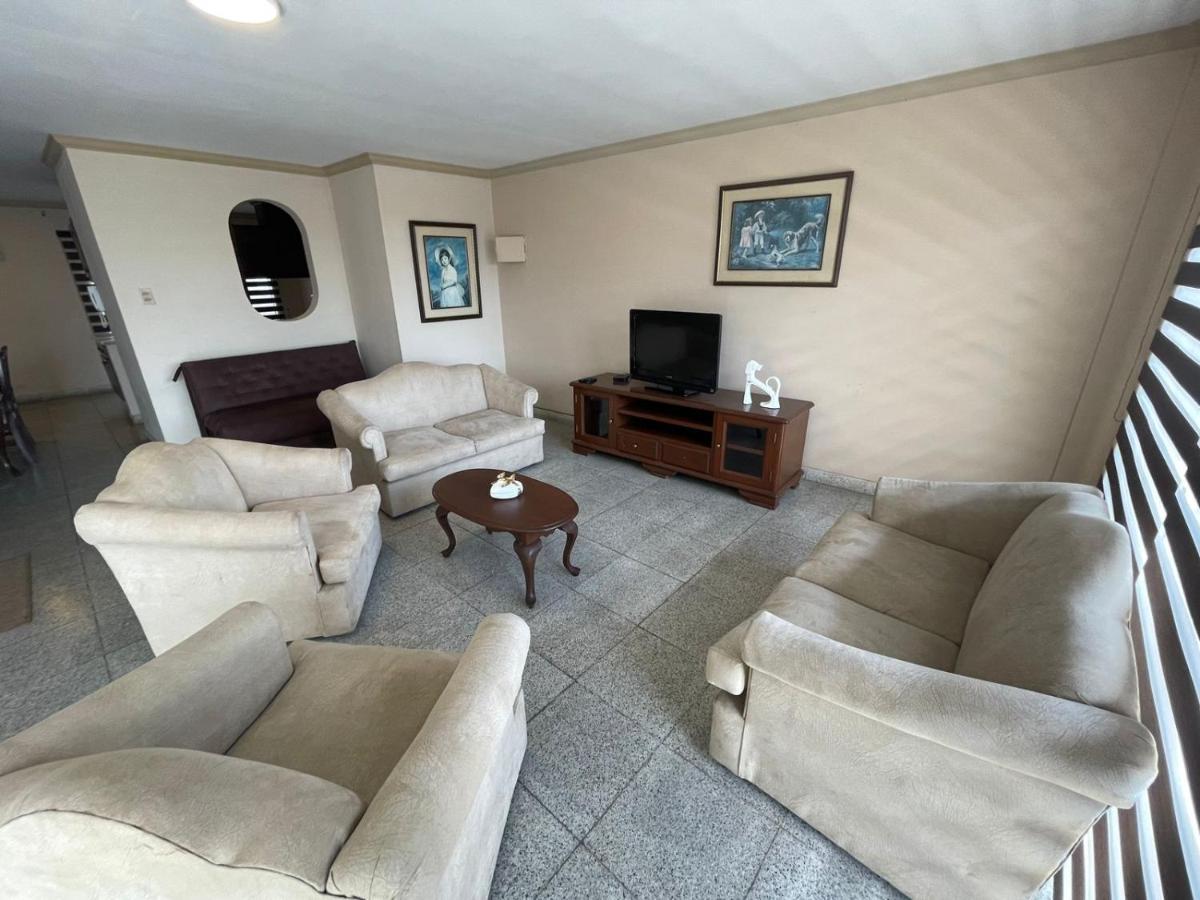 Apartament Tradicion Santa Cruz de La Sierra Zewnętrze zdjęcie