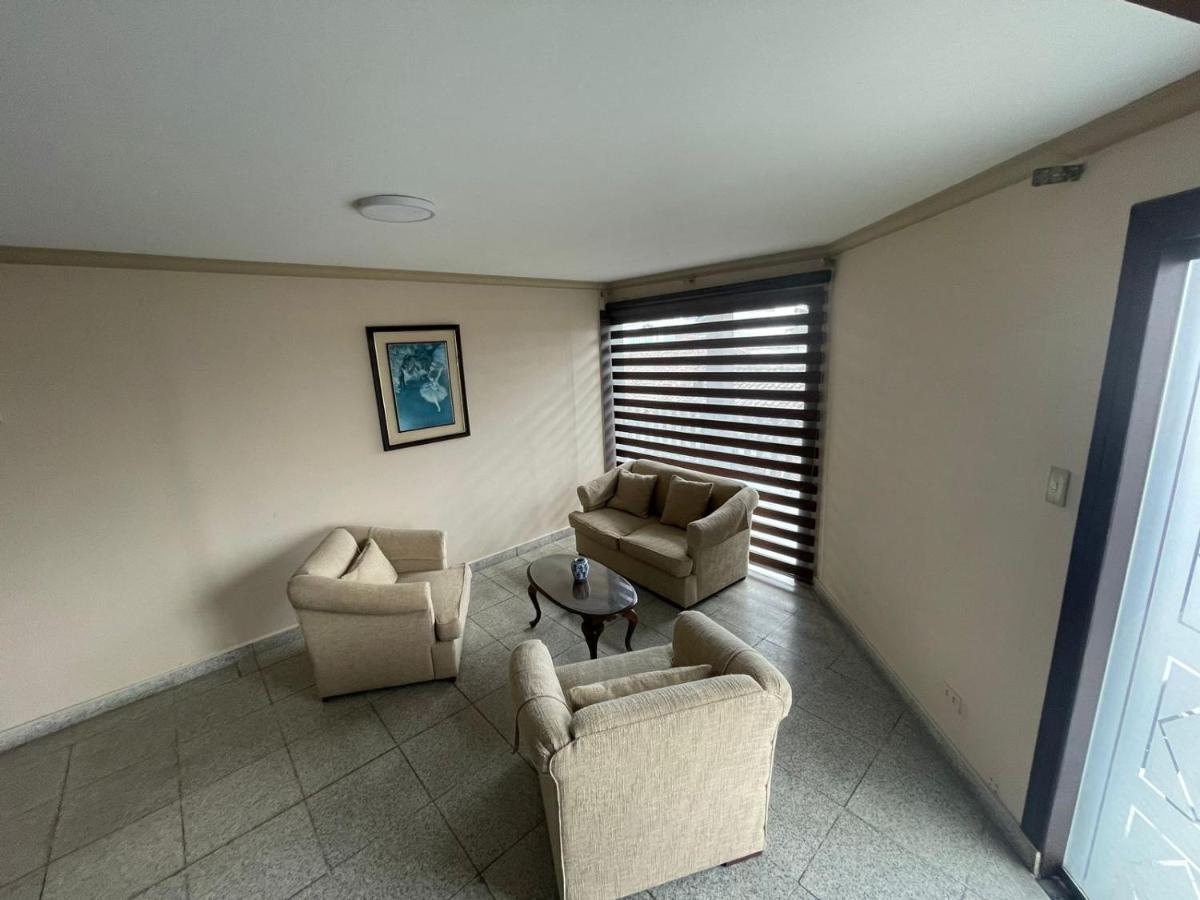 Apartament Tradicion Santa Cruz de La Sierra Zewnętrze zdjęcie